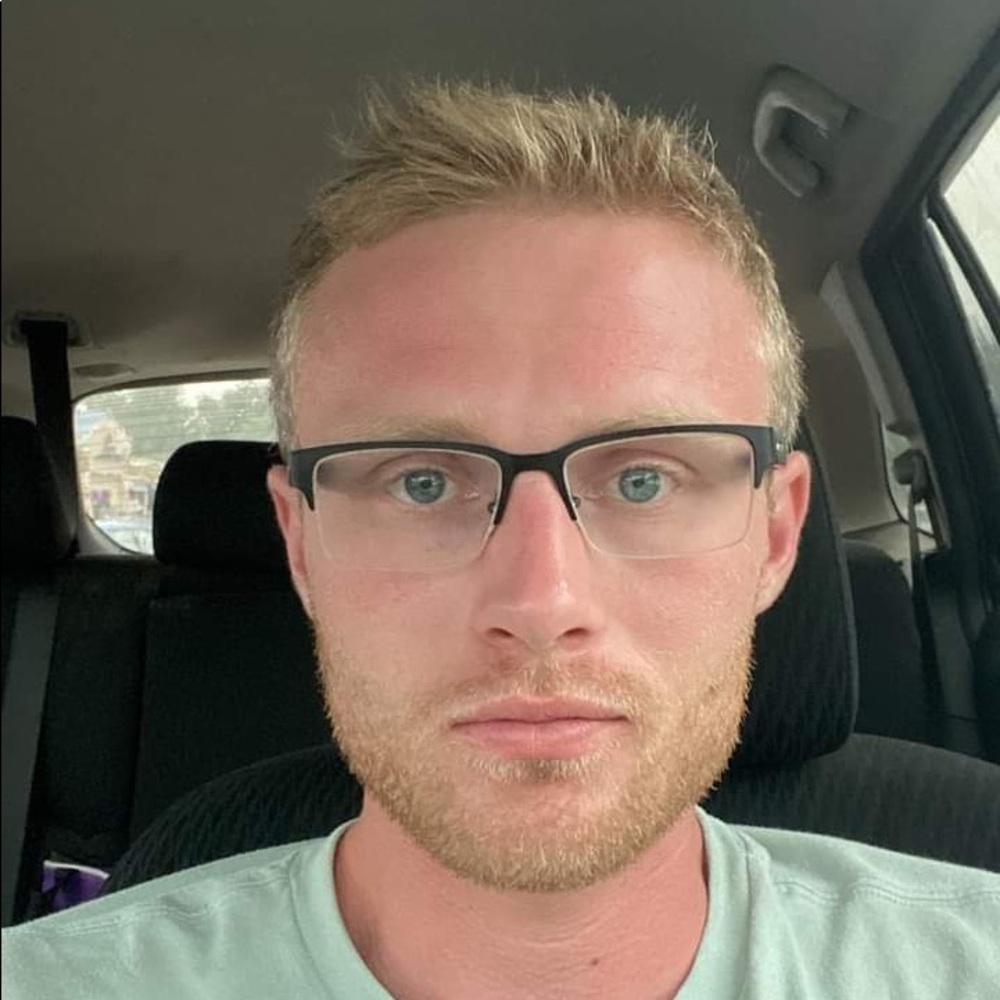 Meet your Posher, Cole